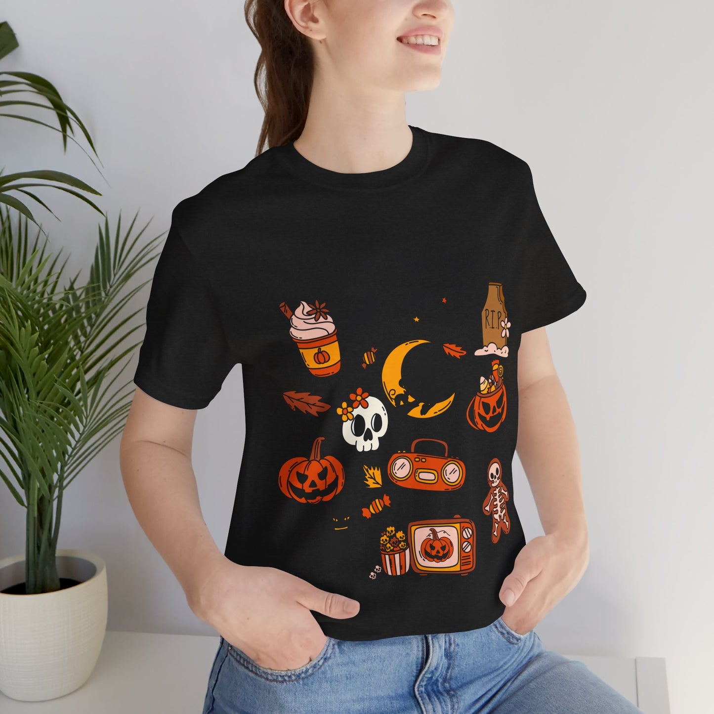 Tis The Season Autumn-Themed Tee
