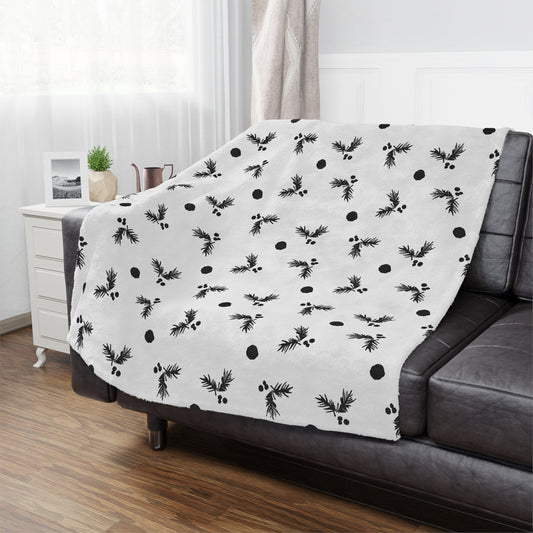 Black and White Holly Minky Blanket
