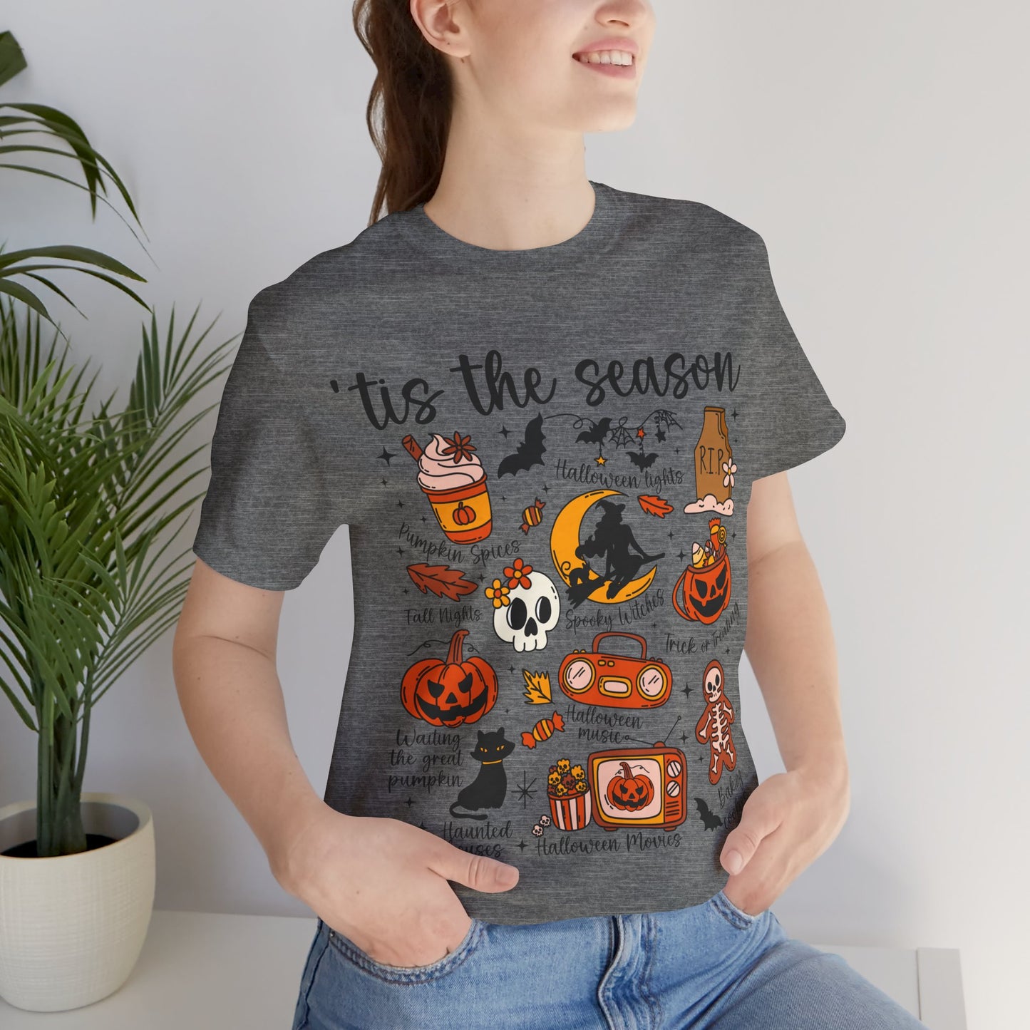 Tis The Season Autumn-Themed Tee
